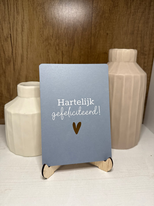 Kaartje " Hartelijk gefeliciteerd"