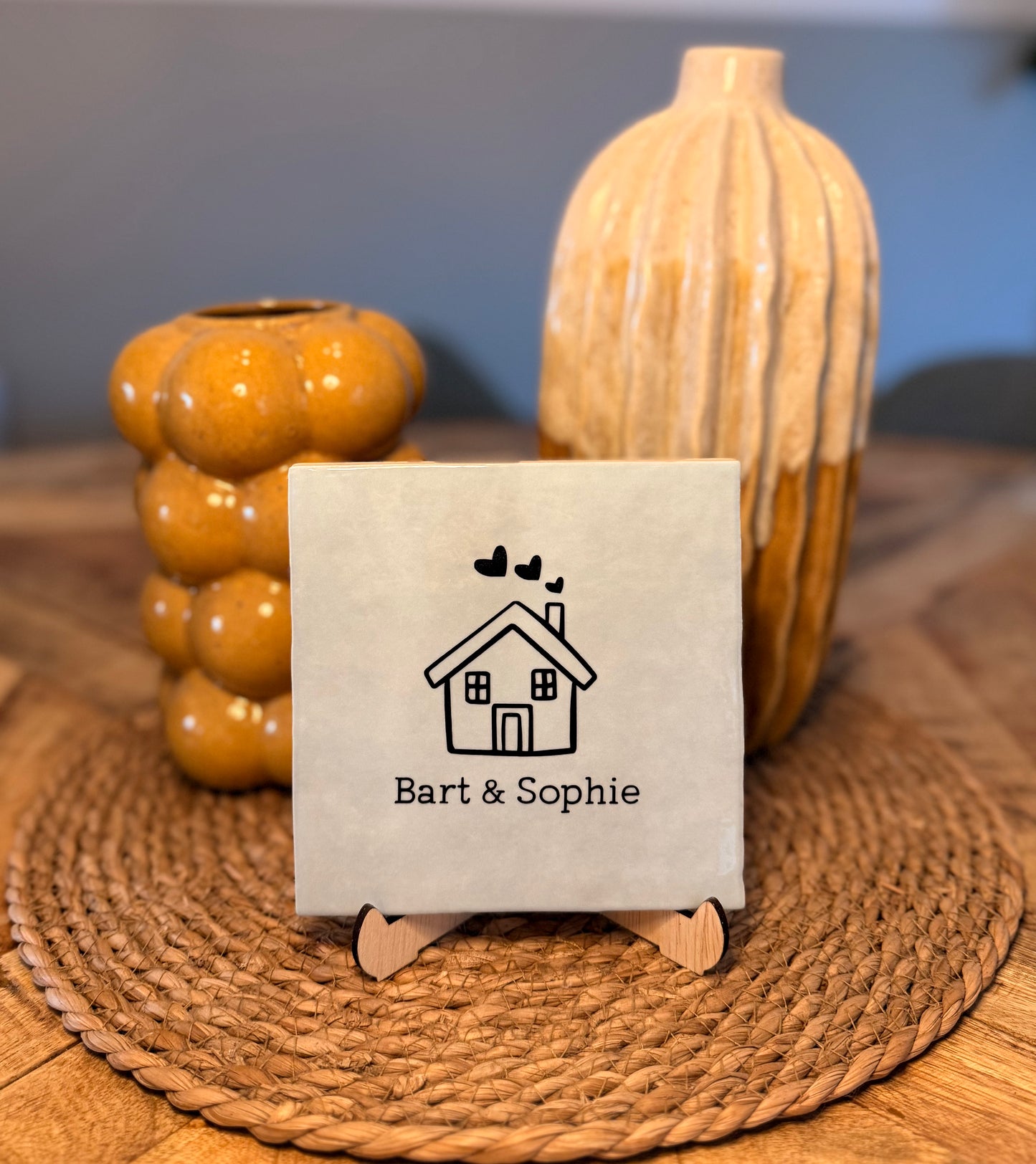 Tegeltje met huisje (Nr 1.)