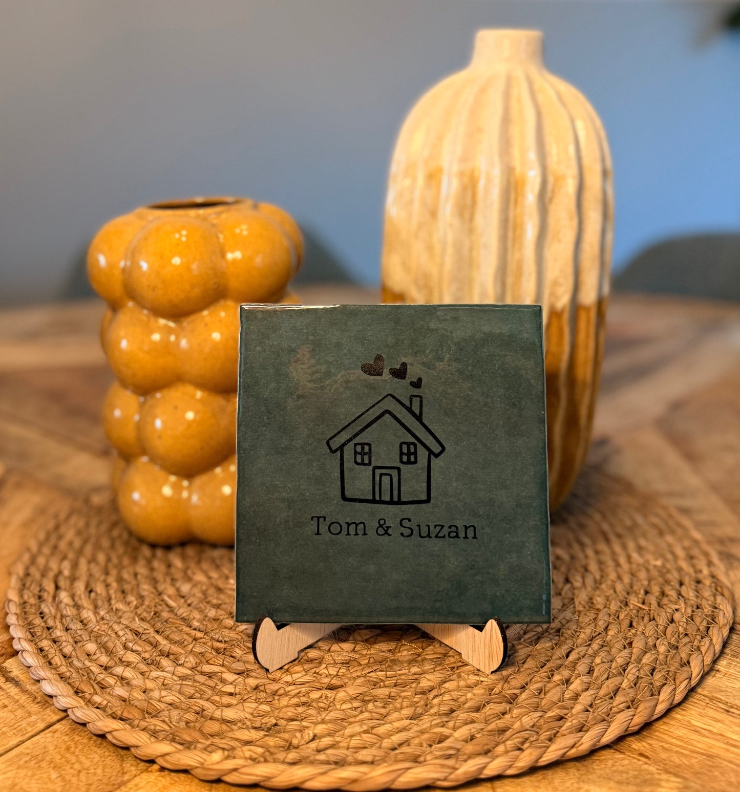 Tegeltje met huisje (Nr 1.)