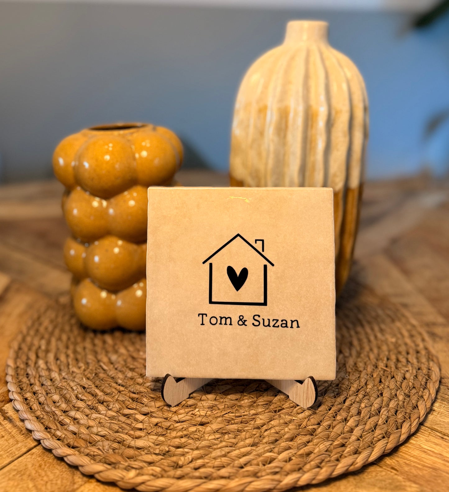 Tegeltje met huisje (Nr 2.)