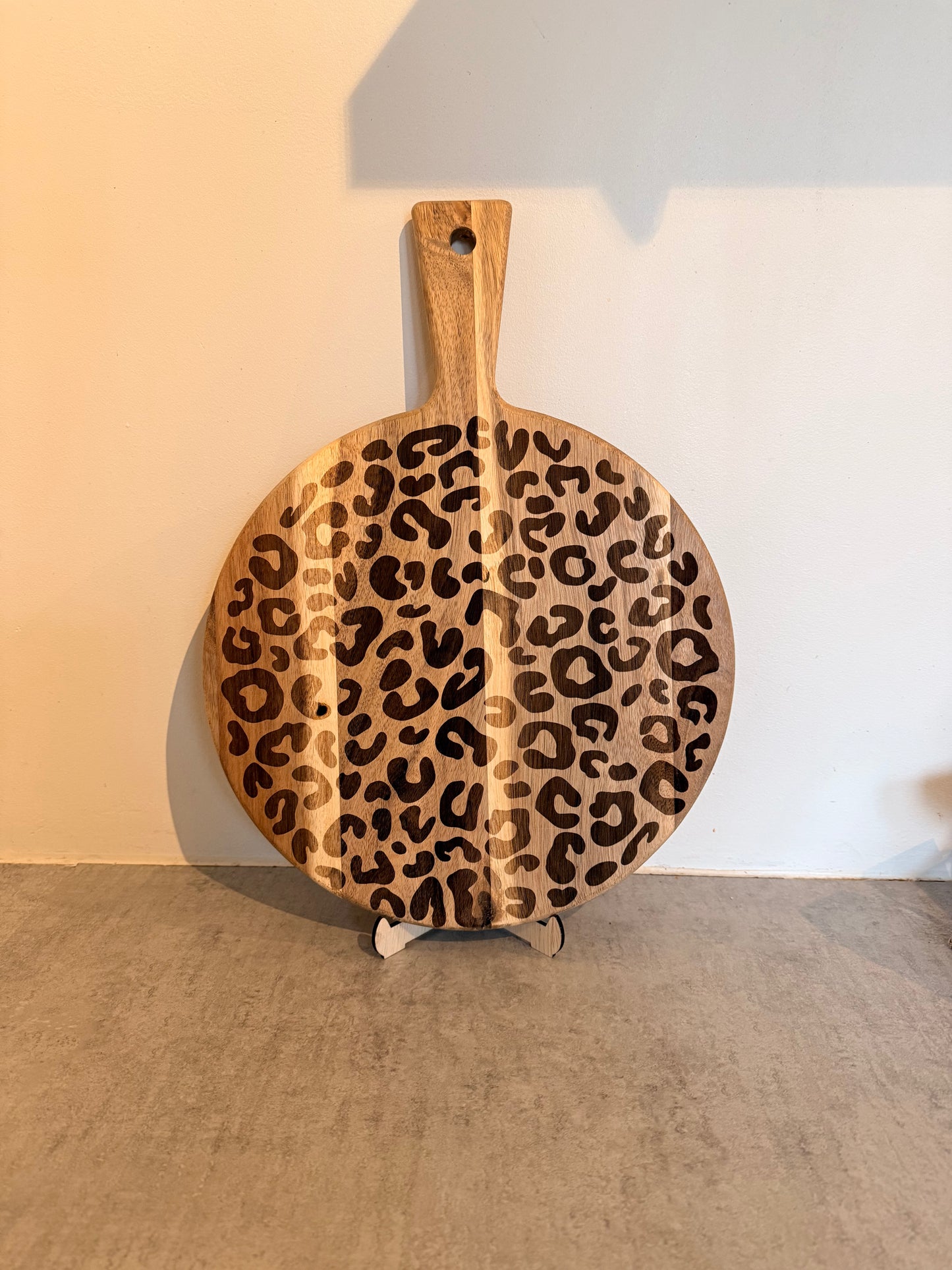 ✨ GOEDKOOPJE ✨ Borrelplank met panterprint aan beide zijde